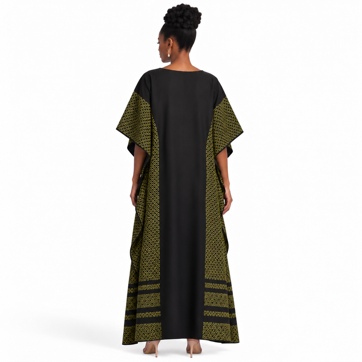 Espalda de kaftán negro con rebozo de algodón tejido en telar de pedal, Camasha
